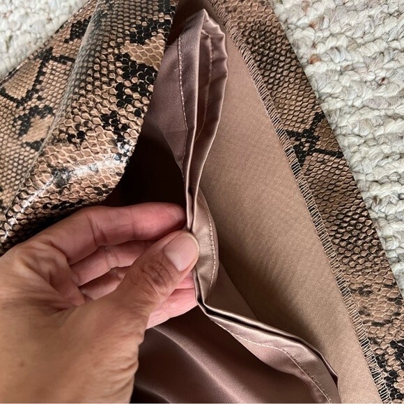 Blank NYC Snake print Mini Skirt - Picture 7 of 11